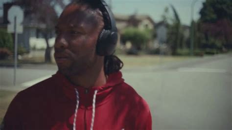 Bose QuietComfort 35 TV Spot, 'Young' Featuring Larry Fitzgerald featuring Larry Fitzgerald