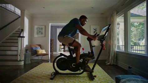 Bowflex VeloCore Bike TV Spot, 'Suburbs'