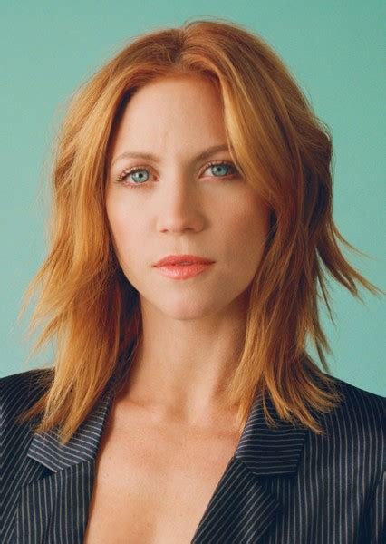 Brittany Snow photo