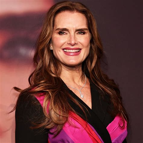 Brooke Shields photo