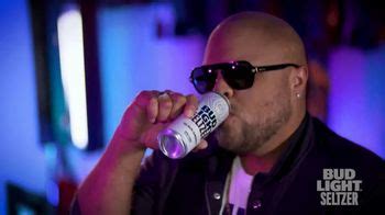 Bud Light Seltzer TV Spot, 'DJ' con Chris Mambo