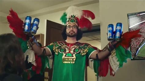 Bud Light TV Spot, 'The Mexican National Team Can: Nuestra Lata' featuring Jonathan Hart