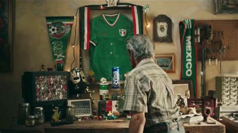 Bud Light TV Spot, 'The Mexican National Team Can: Nuestra Lata' featuring Emilio Rossal