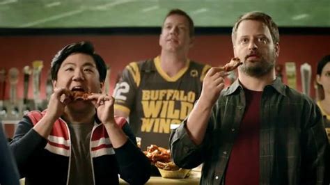 Buffalo Wild Wings TV Spot, 'Fans' featuring Michael Geretz