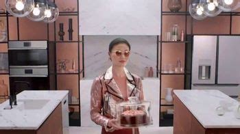 Cafe Appliances TV Spot, 'Modern Glass Collection'