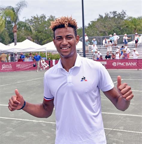 Calvin Hemery photo