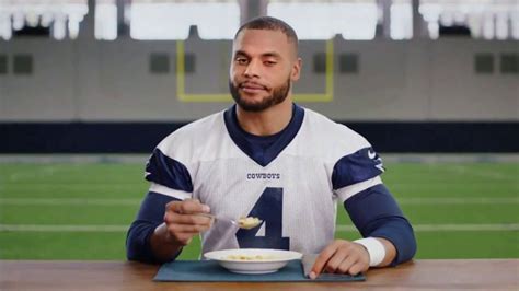 Campbell's Chunky Classic Chicken Noodle Soup TV Spot, 'Downtime' Featuring Dak Prescott