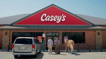 Casey's General Store TV Spot, 'Fastest Breakfast in the Midwest'