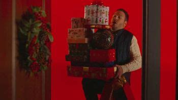 Casper TV Spot, 'Need a Holiday From the Holidays: House Hopping: $800'