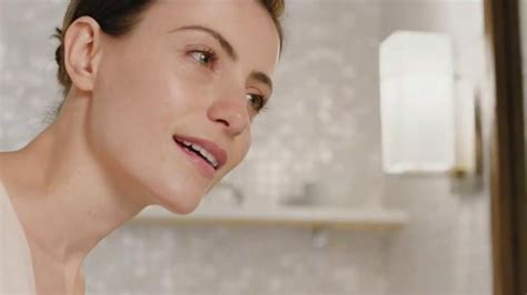 Cetaphil Cleansers TV Spot, 'A Skin Cleanser That Does More'