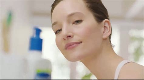 Cetaphil Gentle Skin Cleanser TV Spot, 'Give Your Skin Even More'