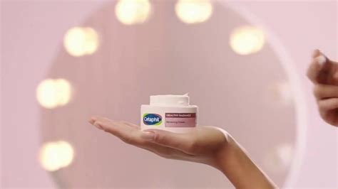 Cetaphil Healthy Radiance TV Spot, 'Enhance Glow'