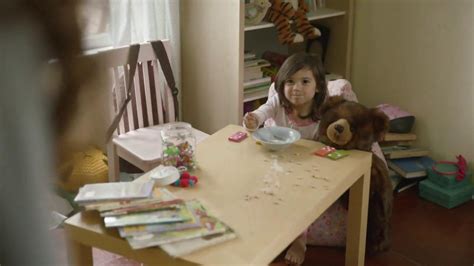 Cheerios TV Spot, 'Cheerio Trail' featuring Scarlett Estevez