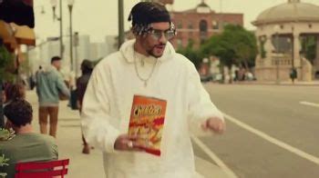 Cheetos TV Spot, 'Deja tu Huella' Featuring Bad Bunny featuring Margaux Brooke