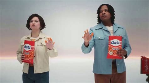 Cheetos TV Spot, 'Hands-Free'