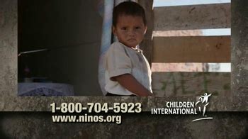 Children International TV Spot, 'Apadrina un niño'