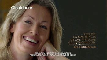 Cicatricure Gold Lift TV Spot, ' Esta Navidad consiéntela con un kit'