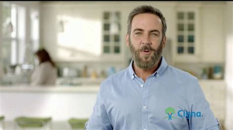 Cigna TV commercial - Toma control con Carlos Ponce