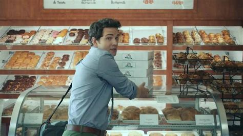 Citi ThankYou Cards TV Spot, 'Donut Friday'