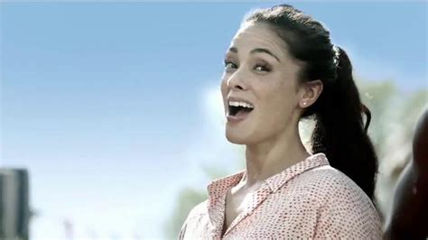 Claritin TV Spot, 'Outdoor Carnival' featuring Carmel Rodriguez