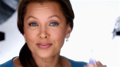 Clear Eyes Maximum Redness Relief TV Commercial Featuring Vanessa Williams featuring Vanessa Williams