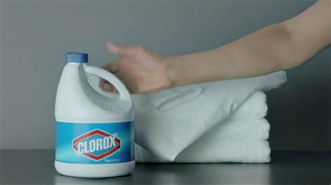 Clorox Bleach TV commercial - Bus Stop Nose Wipe