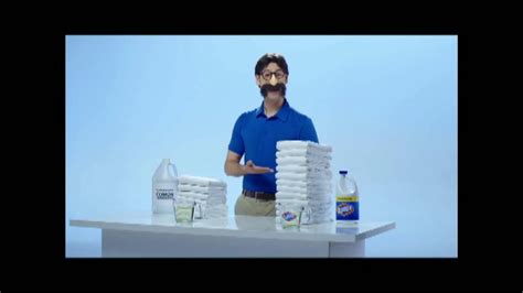 Clorox Bleach TV Spot, 'El Doble' featuring Rogelio T. Ramos