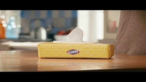 Clorox Disinfecting Wipes TV Spot, 'Fish Dinner'