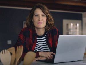 Cobie Smulders photo