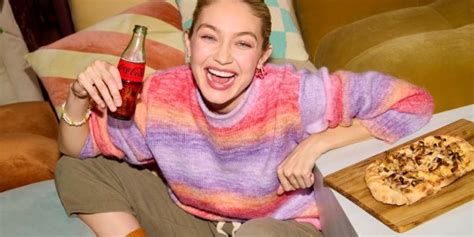 Coca-Cola Zero Sugar TV Spot, 'Una receta mágica' con Gigi Hadid