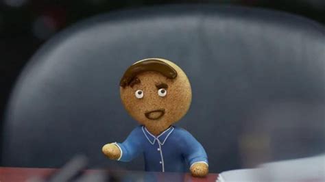 Coffee-Mate TV Spot, 'Gingerbread Joel Makes an Awkward First Impression' featuring Eric Hunicutt