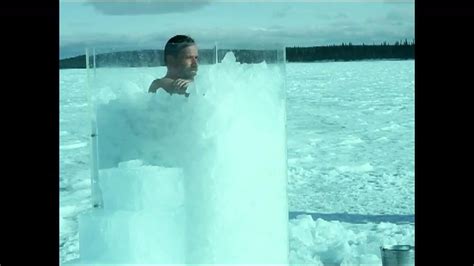 Columbia Sportswear Omni-Heat TV Spot, 'Arctic Cricle' Featuring Wim Hof