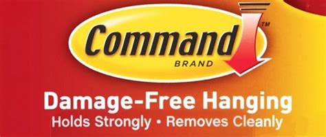 Command Strips logo