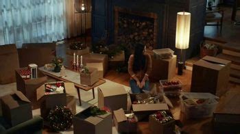 Command TV Spot, 'Holidays: Early Decorating' Song by Mama Haze