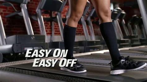 Copper Fit Energy Socks TV Spot, 'Slip Right On'