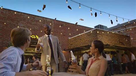 Corona Extra TV Spot, 'Shoes' featuring Amanda Booth