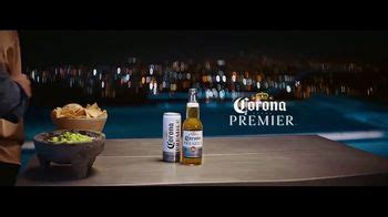 Corona Premier TV Spot, 'The Right Call' Song by Bill Withers featuring Chris Dingwall