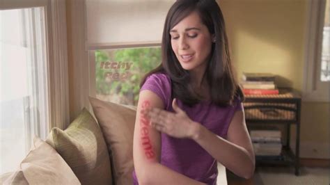 Cortizone 10 Eczema TV Spot, 'Stand in Front of the Camera' featuring Kathleen Hays
