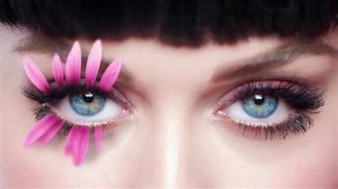 CoverGirl Full Lash Bloom Mascara TV Spot, 'Like a Flower' Feat. Katy Perry featuring Simon Pearl