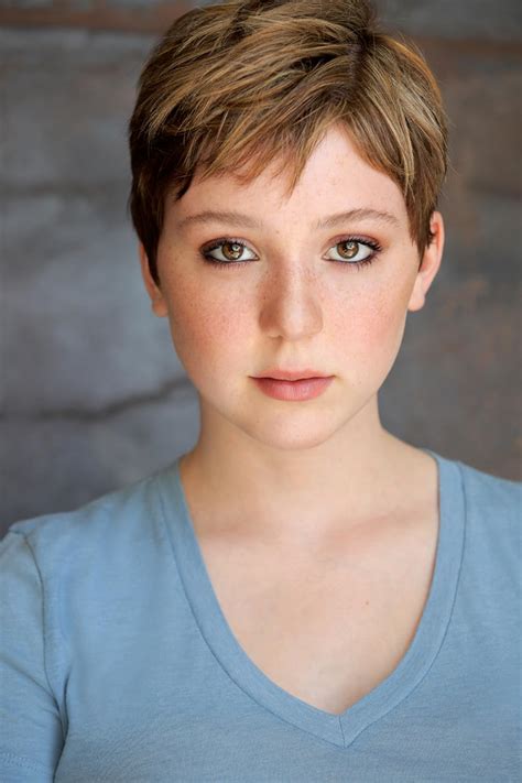 Cozi Zuehlsdorff photo