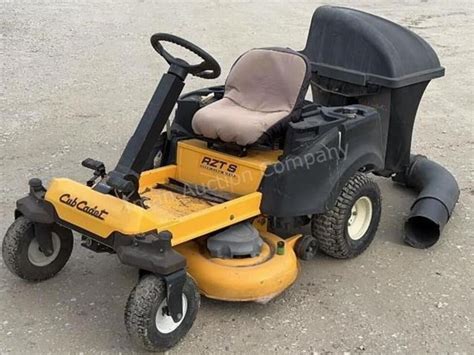 Cub Cadet RZT S