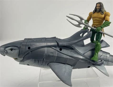 DC Universe (Mattel) Aquaman & Warrior Shark Figure 6