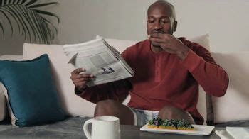 Daily Harvest TV commercial - Small Wins: Newspaper