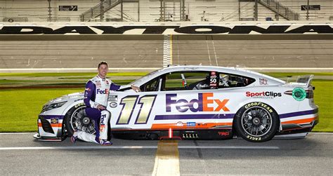 Denny Hamlin photo