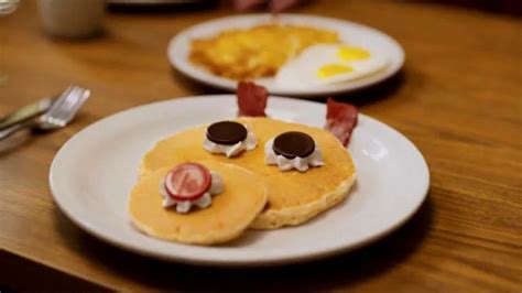 Denny's Rudolph Pancakes TV Spot, 'Syrup Discovery' featuring Joe Burch
