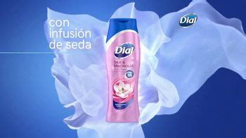 Dial Silk Moisture Body Wash TV commercial - Siempre lista