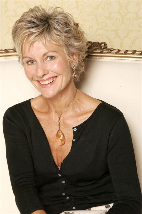 Diana Hardcastle photo