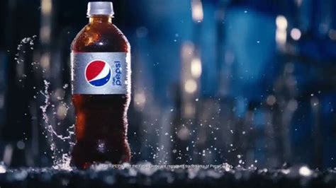 Diet Pepsi TV Spot, 'Light, Crisp, Refreshing: Bottle'