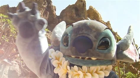 Disney Aulani TV Spot, 'Reawaken Your Legend'