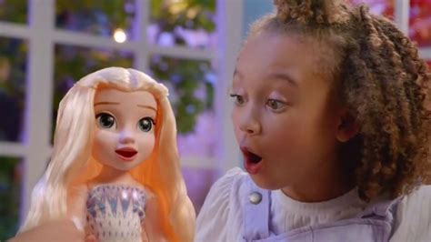 Disney Frozen II Magic in Motion Queen Elsa TV Spot, 'She Sings' created for Disney Frozen (Jakks Pacific)